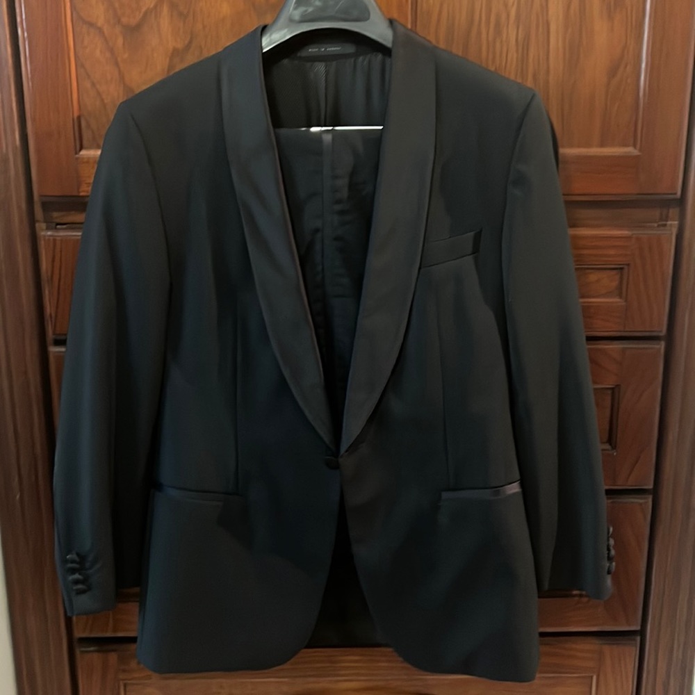 Hugo Boss black tuxedo